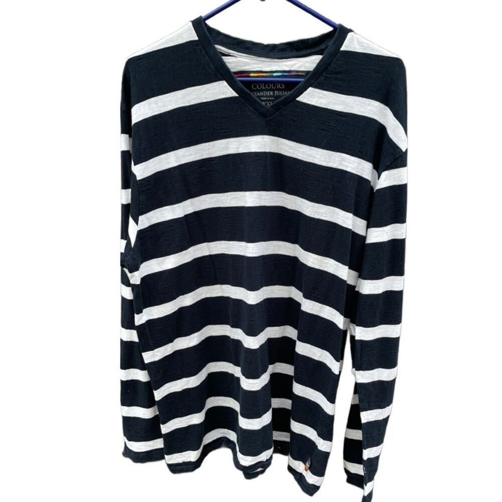 Colours Alexander Julian men’s size XXL  black and white stripe pullover